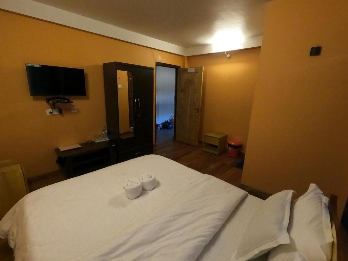 Aurora Guest House Shillong Zewnętrze zdjęcie