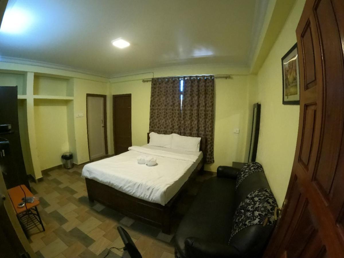 Aurora Guest House Shillong Zewnętrze zdjęcie