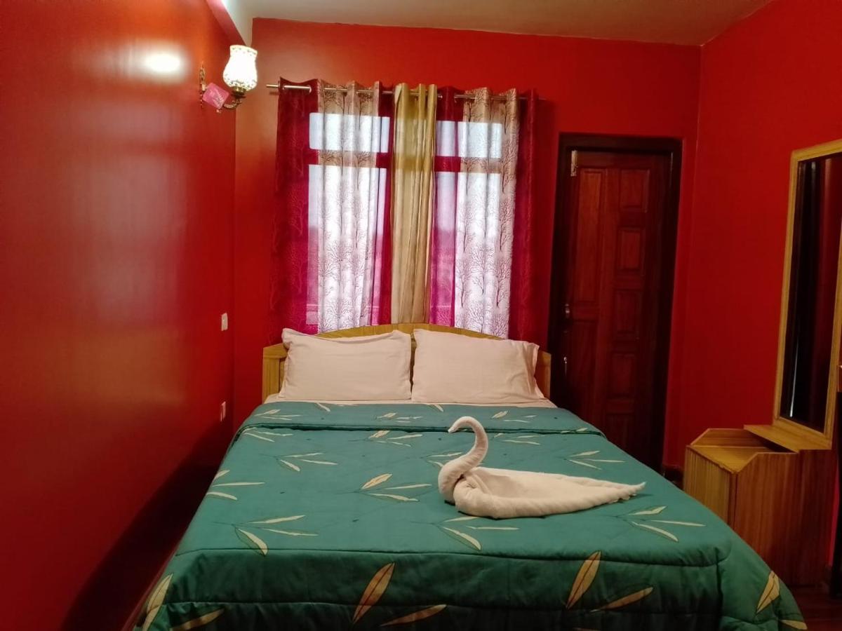 Aurora Guest House Shillong Zewnętrze zdjęcie