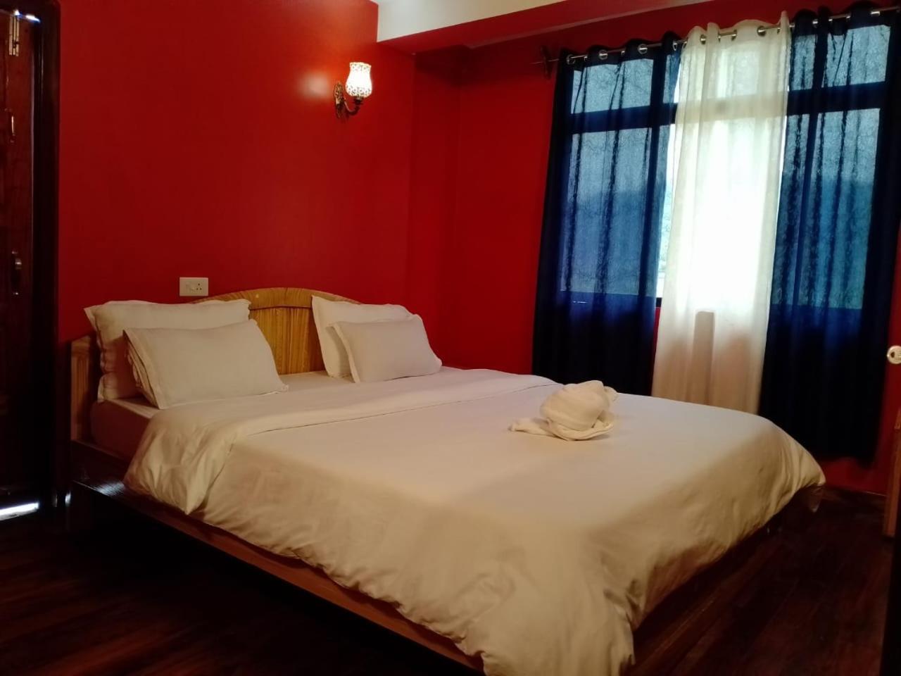Aurora Guest House Shillong Zewnętrze zdjęcie